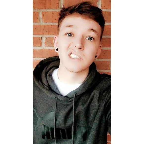 Meet your Posher, Michael - Picture 1 of 1